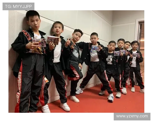 深圳街舞队在世界攀岩锦标赛中的速度表现引发热议与关注 深圳街舞队在世界攀岩锦标赛中的速度表现引发热议与关注