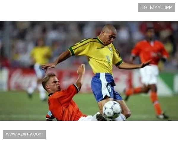 巴西与荷兰世界杯经典对决回顾与精彩瞬间分析 巴西与荷兰世界杯经典对决回顾与精彩瞬间分析